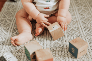 Budget 2027 : ce qui pourrait changer pour les familles et la garde d'enfants
